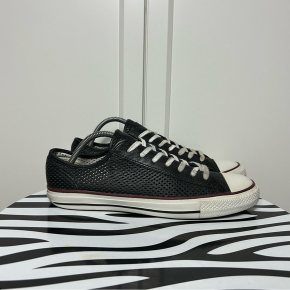 Converse ctas low black leather perforated - Picture 1 of 7